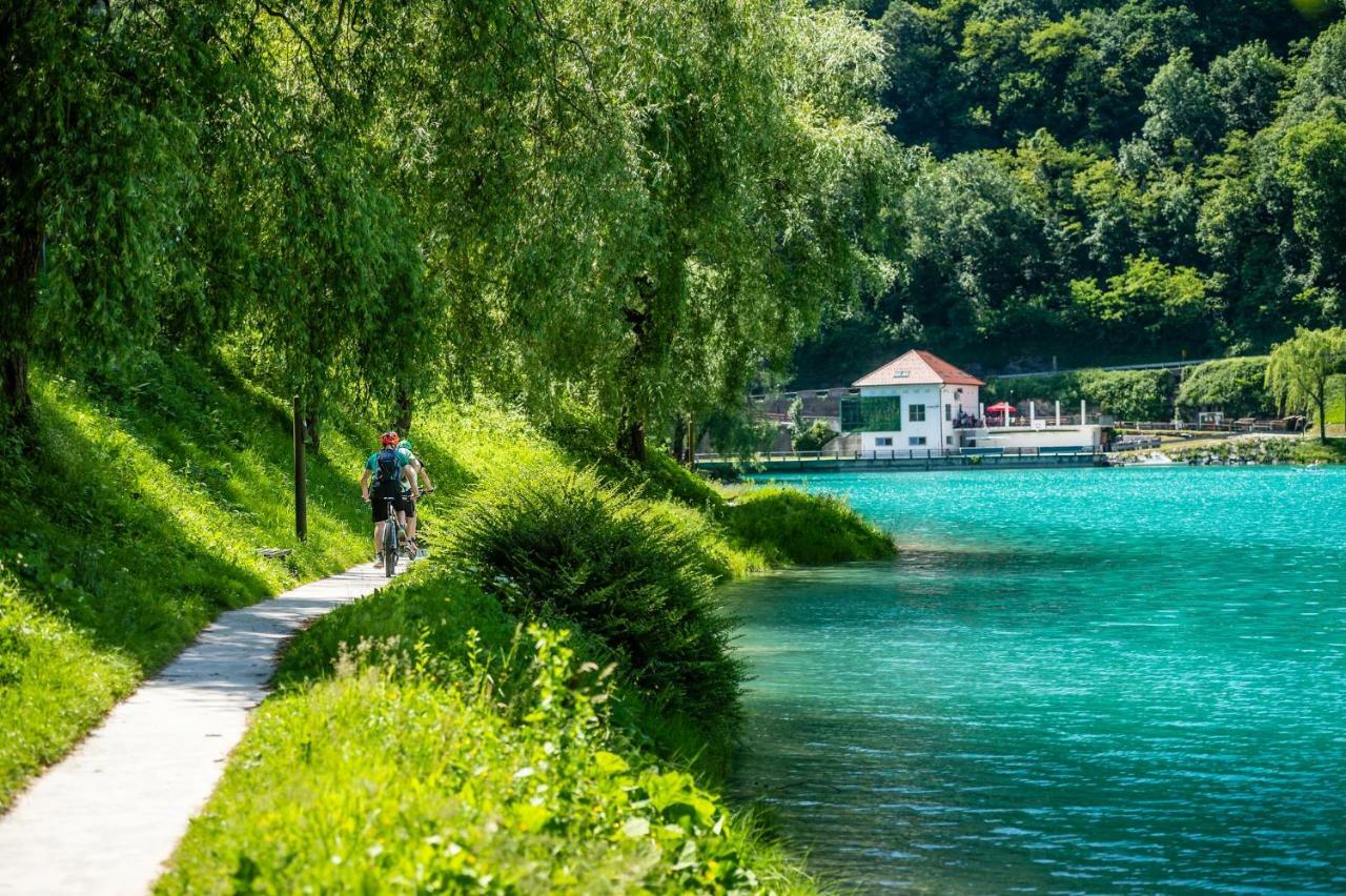 House By The Lake モスト ナ ソシ エクステリア 写真